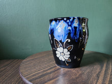 Load image into Gallery viewer, Flower Mug