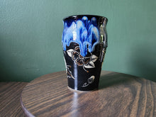 Load image into Gallery viewer, Flower Mug